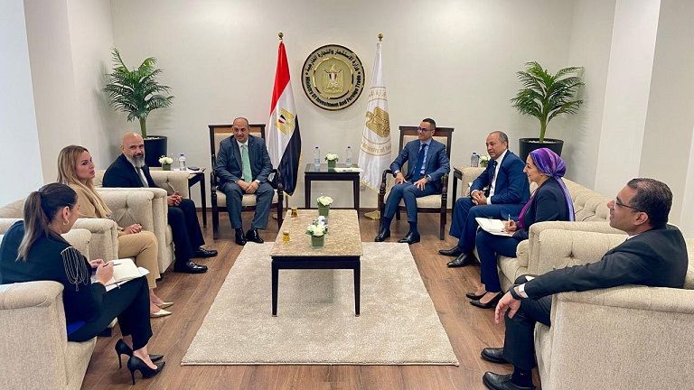 الخطيب في لقاء مع جنرال إليكتريك: السوق المصري يمتلك كافة…