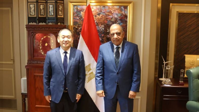 وزير الكهرباء: الاستعانة بأجهزة ذكية لكشف التلاعب والحد من…