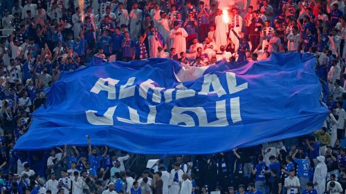 عاجل| الهلال يُسعد جماهيره وإجراء رسمي جديد لـ ضم صفقة الموسم من الدوري الإنجليزي.. وفابرزيو رومانو يؤكد