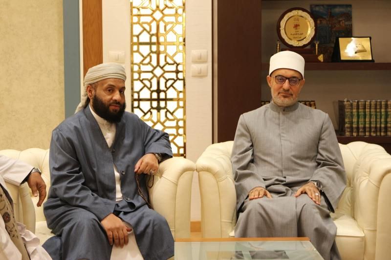 مفتي الجمهورية يستقبل وزير الأوقاف اليمني لبحث تعزيز التعاون الديني وتدريب المفتين