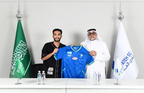 لاعب نادي الهلال السعودي ينتقل إلى نادي الفتح على سبيل الإعارة