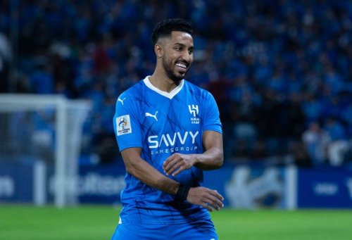 سالم الدوسري يثير الجدل بتصرف مفاجئ ضد سعود عبدالحميد.. أزمة الثنائي تتصاعد