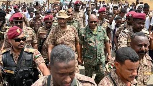 "بزنس المساعدات" .. البرهان يلعب "الورقة الأخيرة" لتمويل الحرب