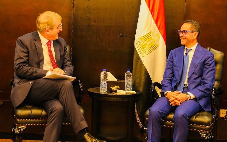 وزير الاستثمار: 2.8 مليار جنيه إسترليني حجم التبادل التجاري…