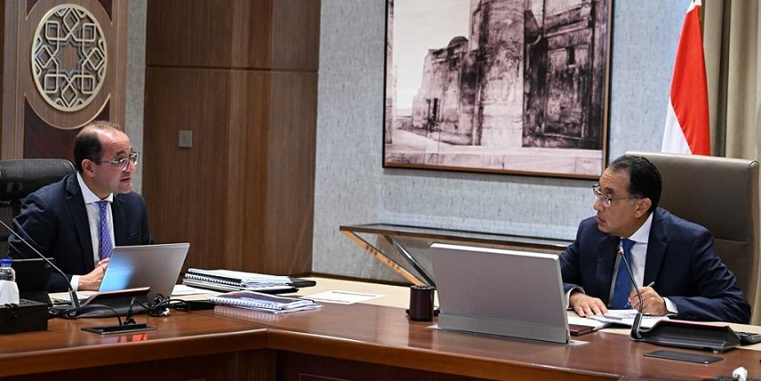 مدبولي يتابع مع وزير المالية تحسين مؤشرات الأداء الاقتصادي…