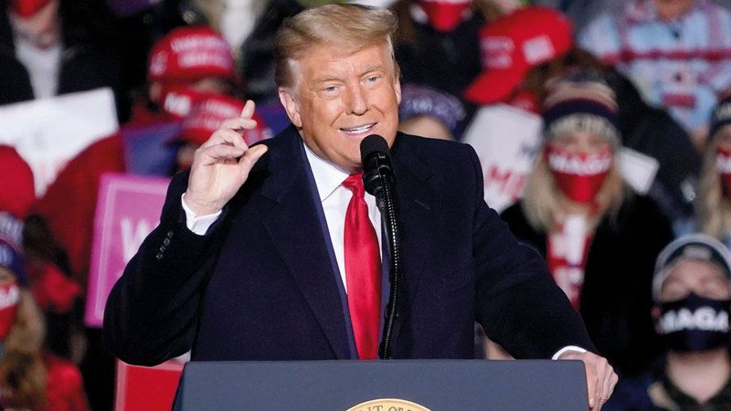 ترامب يهدد بفرض رسوم جمركية بنسبة 100% على الدول التي تتخلى…