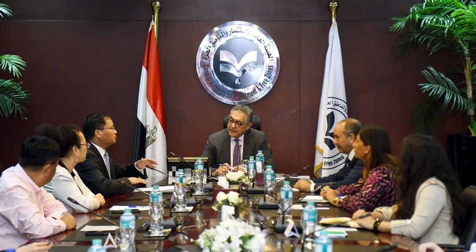 هيئة الاستثمار تستقبل وفدين صينيين لتفعيل خطط التعاون…