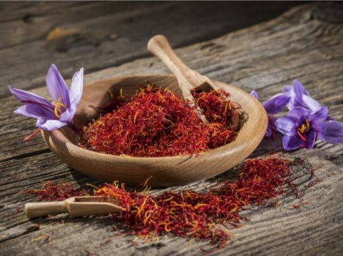 يمنع فقدان الذاكرة ويساعد في حماية خلايا الدماغ وتعزيز التواصل بينها.. ليس اليقطين