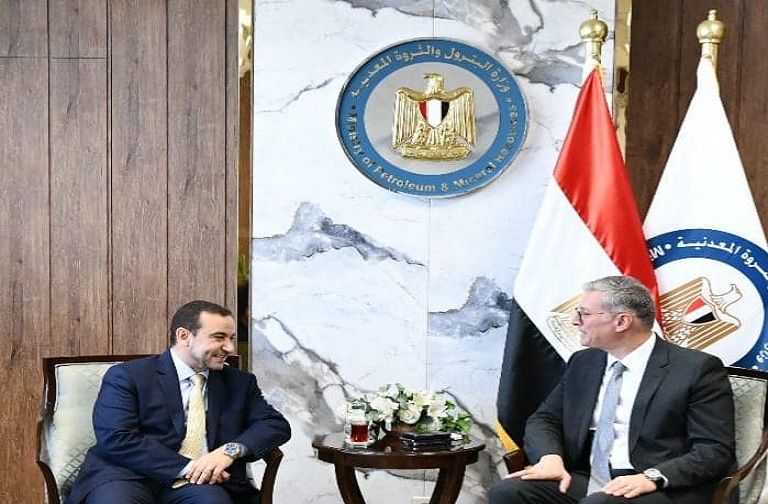 وزير البترول يبحث مع ويذرفورد تطبيق التحول الرقمي بالقطاع