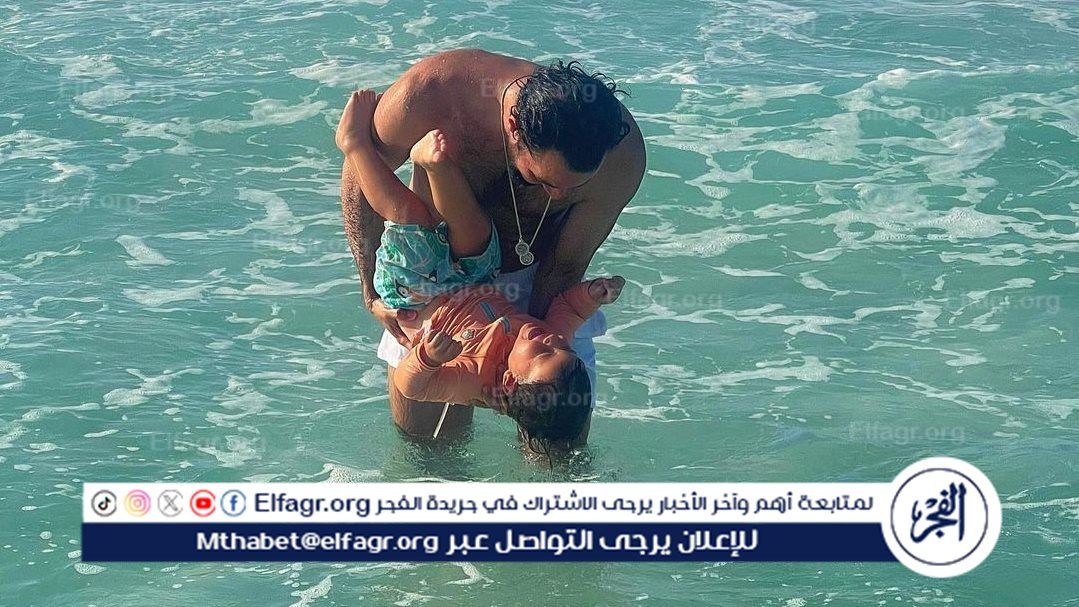 أحمد حاتم يهنئ ابنه بيوم ميلاده: كل سنة وانت طيب يا باشا