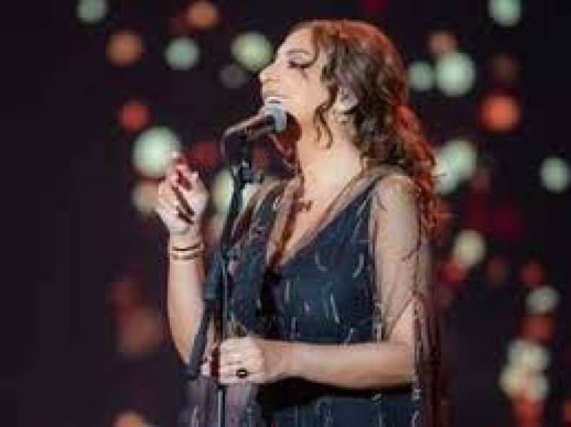 أنغام تتصدر الترند بعد حفل جدة وتشعل حماس الجمهور بأغاني تيجي...