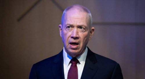 بسبب لبنان .. مصادر مقربة من نتنياهو تهدد بإقالة غالانت