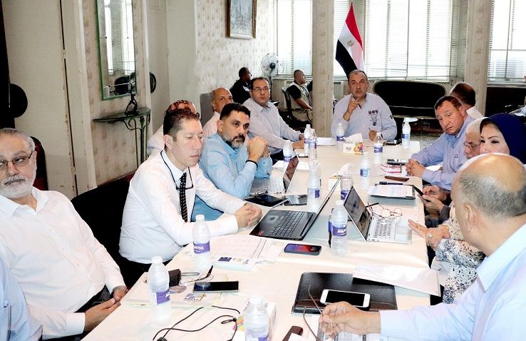 وزير قطاع الأعمال يستعرض مستجدات المشروع القومي لتطوير صناعة…