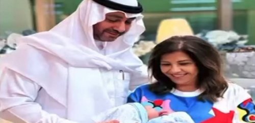 ليلى عبداللطيف تستقبل حفيدها من إبنها السعودي