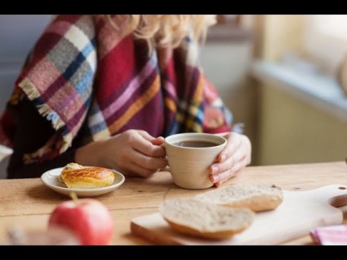 «هتقول ياريتني كنت عرفت من زمان»... لا تتناول هذه الأطعمة مع الشاي أو القهوة أبداً!!!