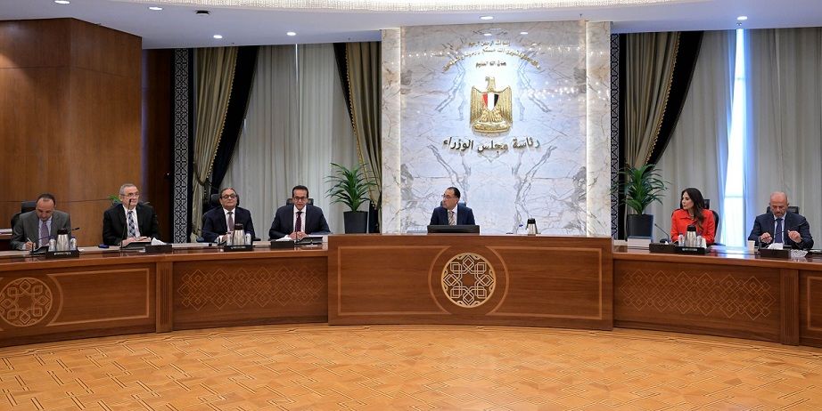 مدبولي: الرئيس السيسي كلفنا باختيار أنسب العروض لتنفيذ مدينة…