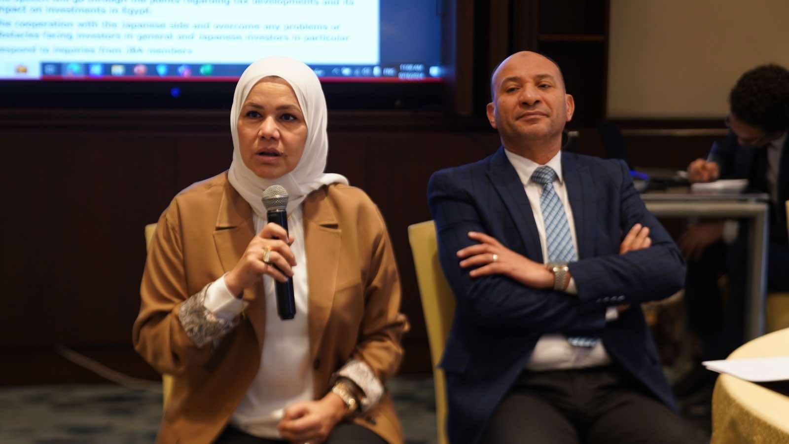 رشا عبد العال: المصلحة حريصة على إزالة المعوقات الضريبية…