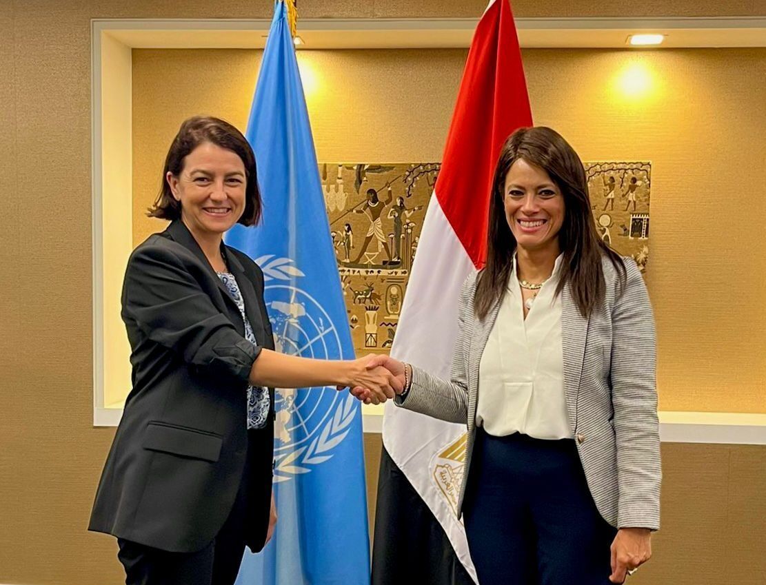 وزيرة التخطيط والتعاون الدولي تبحث مع نظيرتها الإسبانية…