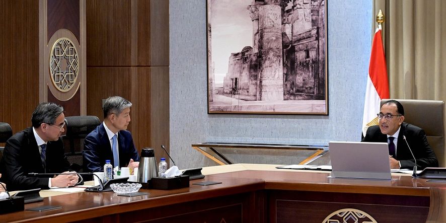 مدبولي: نتطلع لسرعة انتهاء المرحلة الثانية من مجمع هايير…