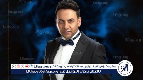 بعد اصابته.. أول ظهور لصلاح عبد الله في عيد ميلاد مصطفى قمر