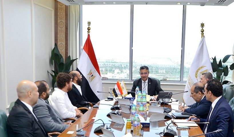 وزير التموين يبحث التعاون مع القطاع الخاص بمجالات التجزئة…