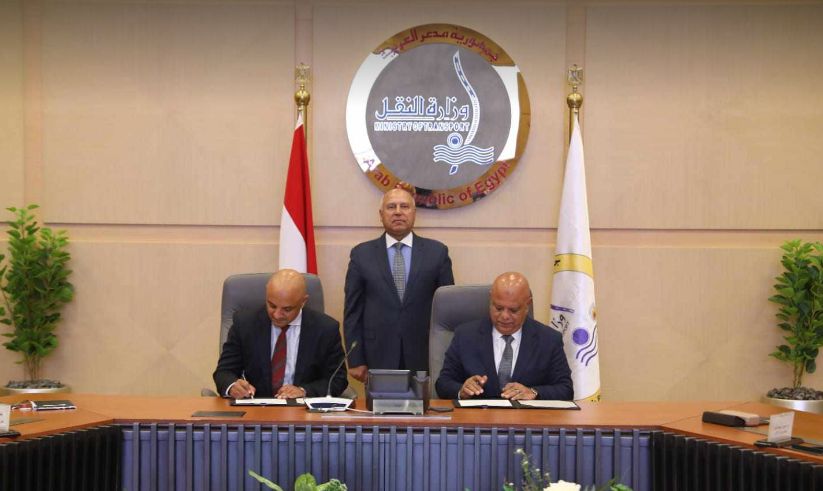 تحالف يضم السويدي يوقع عقد محطة تداول في ميناء الدخيلة…