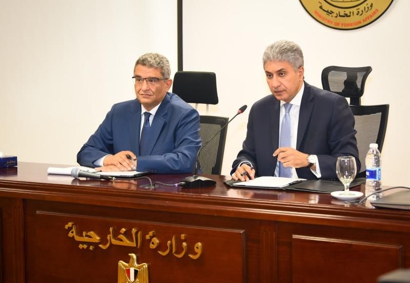 وزير السياحة والآثار يلتقى 30 سفيراً وقنصلاً عاماً من الموفدين لتمثيل الدولة...