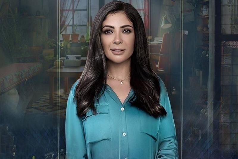 منى زكي تدعم لبنان بعد القصف الإسرائيلى