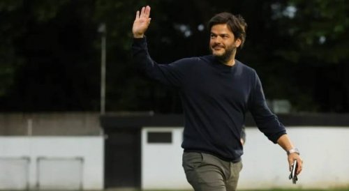 المدرب البرتغالي تياغـو موتينيو يغادر نادي الحسين