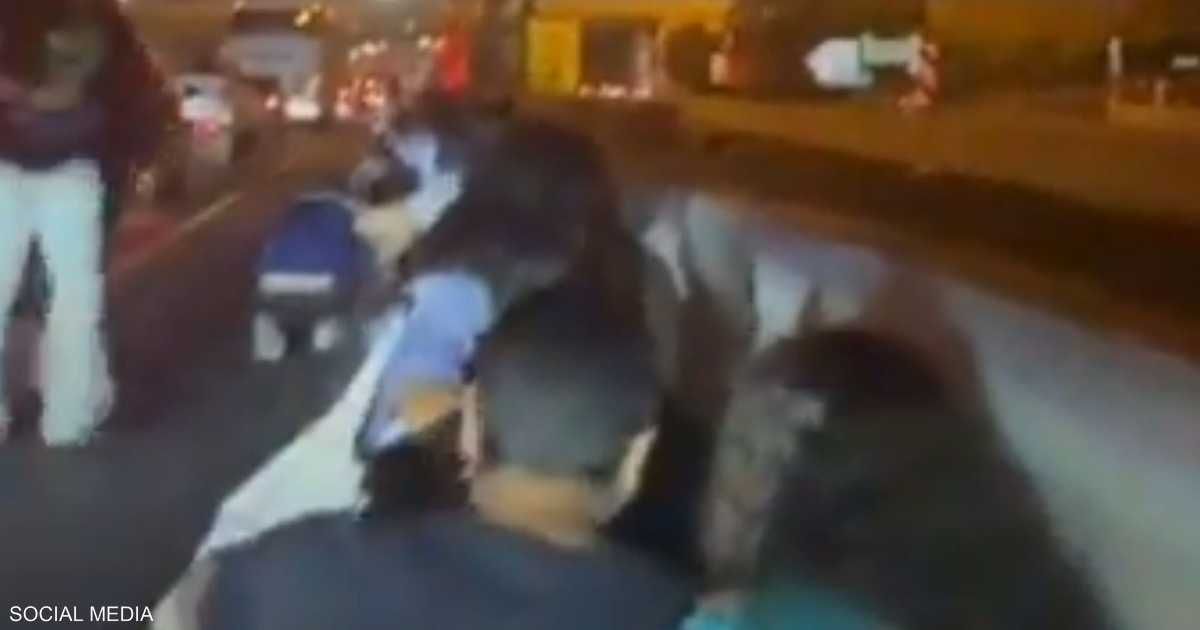 العالم اليوم - إصابة إسرائيليين في تدافع للملاجئ بعد إطلاق صاروخ من اليمن