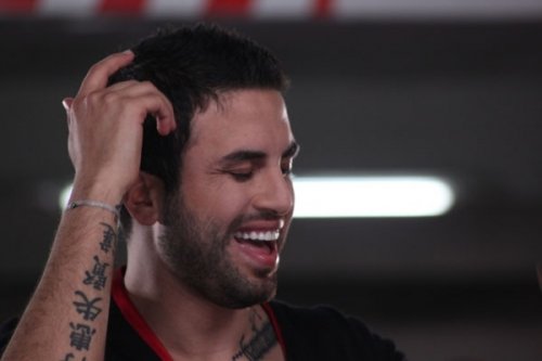 جاد شويري يترك منزله في بيروت