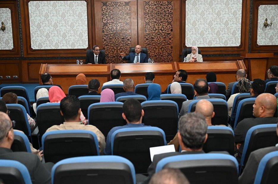 الصناعة: سحب الأراضي من المستثمرين وإعادة طرحها بالسعر…