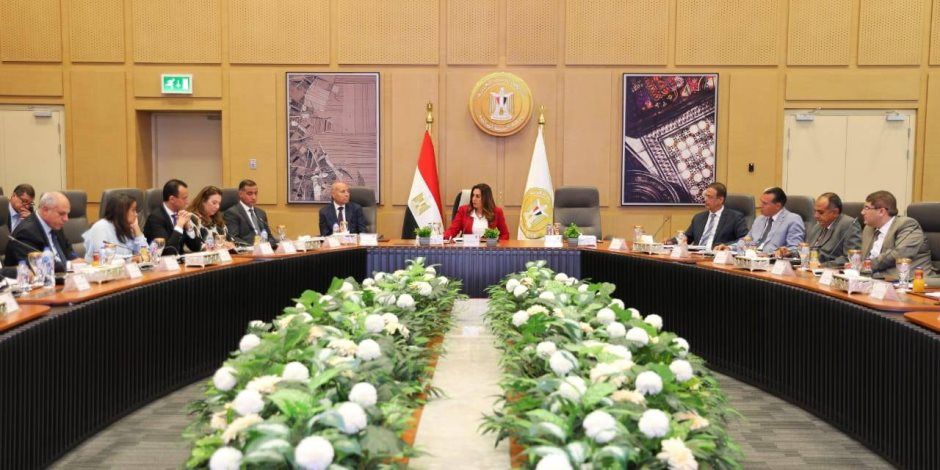 استضافة مصر للمنتدى الحضرى العالمى.. وزيرة التنمية المحلية تتابع مع محافظ القاهرة آخر الاستعدادات