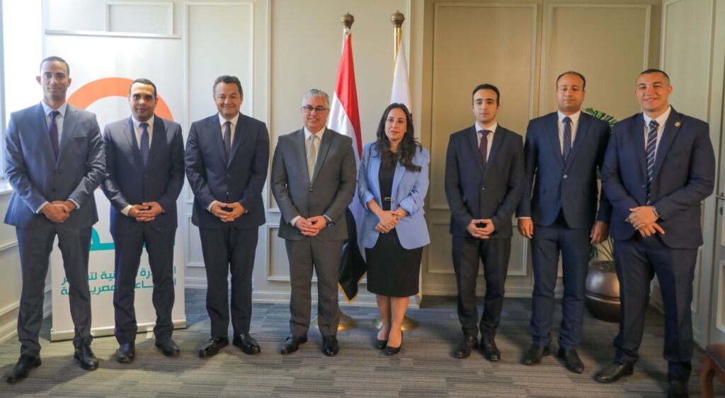 اقتصادية قناة السويس توقع بروتوكول تعاون مع شركة ابدأ لدعم…