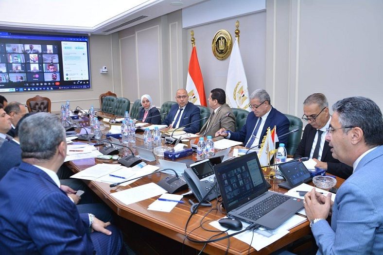 وزير التموين يوجه بتكثيف الحملات الرقابية للتصدي لأي ممارسات…