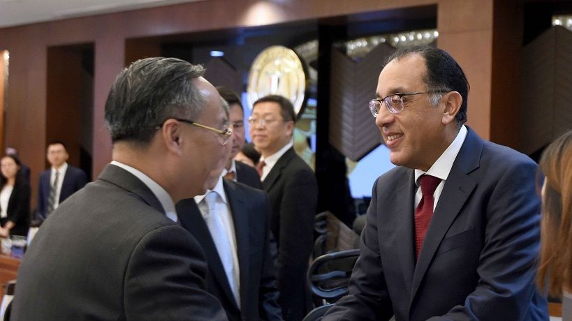 رئيس الوزراء: نتطلع لزيادة الاستثمارات الصينية بالمنطقة…