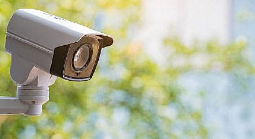 السعودية تطلق تحذيرات خطيرة لكل من يمتلك كاميرات مراقبة