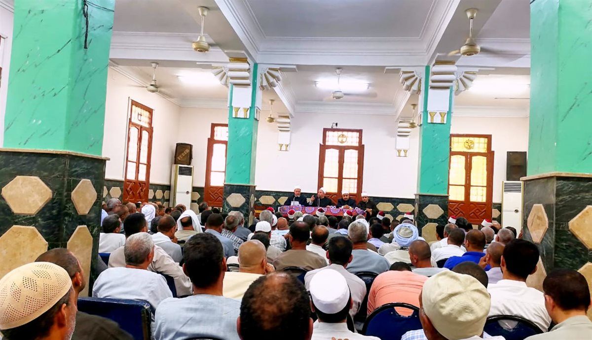 وزارة الأوقاف تعقد 4 دورات لعمال المساجد "للتعامل اللائق مع رواد المساجد" بعدة محافظات