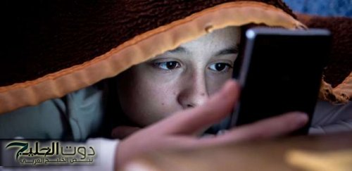«مصيبة إدمان السوشيال ميديا».. كيف تؤثر المنصات على صحة المراهقين؟ - إزاي تاخدي بالك من عيالك!!!