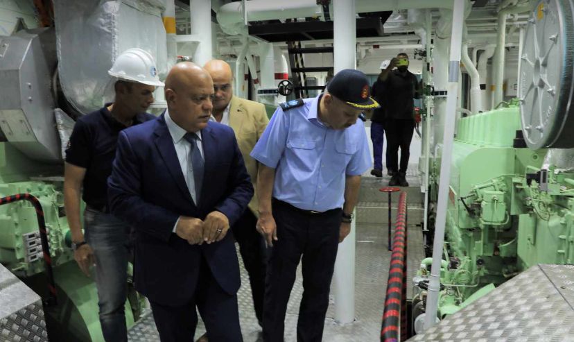 ميناء الإسكندرية يعزز أسطوله بالقاطرة “مختار”…