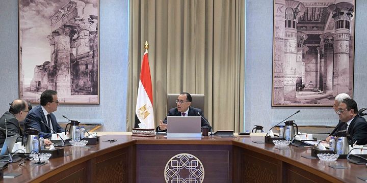 مدبولي: نحرص على توفير الموارد لهيئة الشراء الموحد لتلبية…