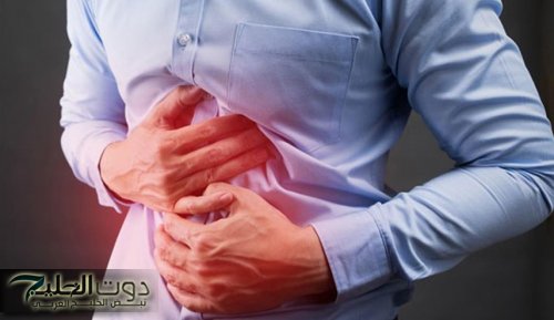 وداعًا لآلام البطن ملعقة من هذا المشروب السحري يوميًا على الريق يحل مشاكل الجهاز الهضمي