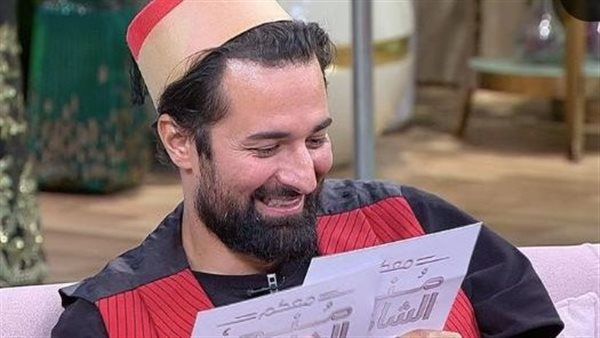 أحمد حاتم يعلق لأول مرة على لقب "الطرحة السودا"