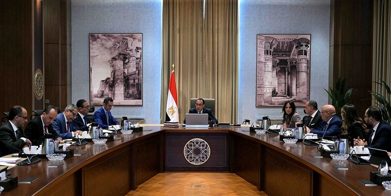 مدبولي: الحكومة تحرص على وجود نظام قانوني خاص يحكم مناطق…