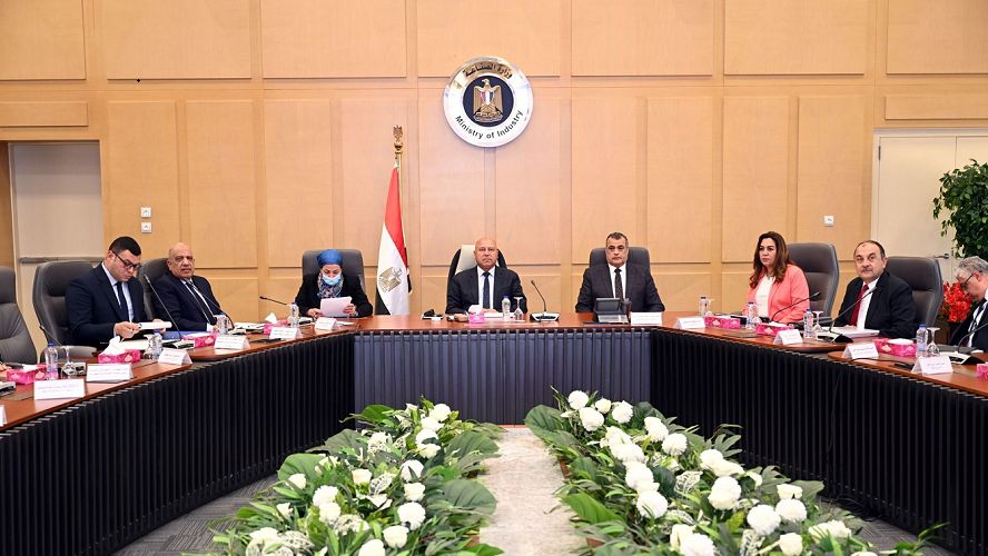 إصدار شهادات الإشراف الصحي والصلاحية للمنتجات الغذائية…