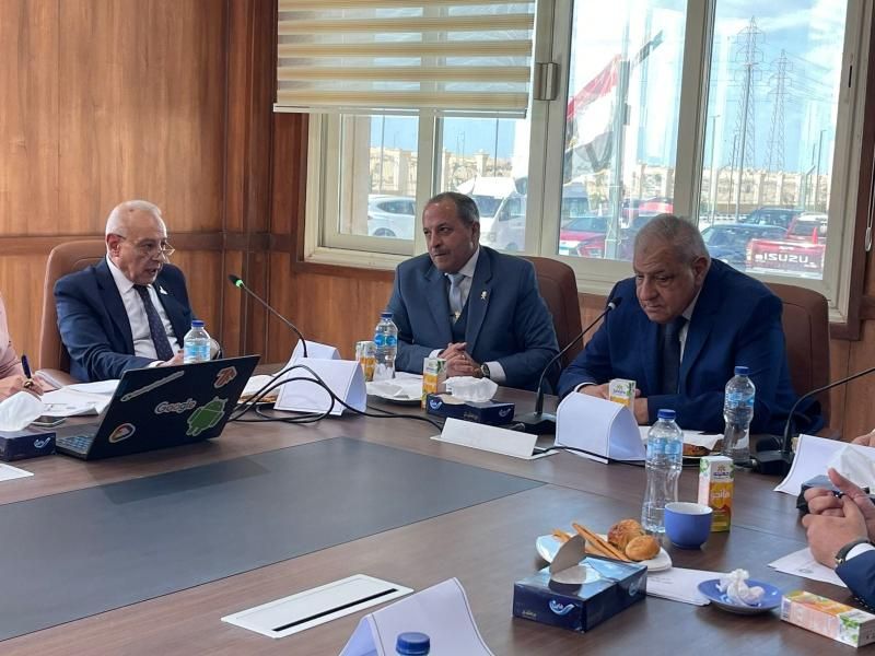 محافظ بورسعيد يشارك بإجتماع مجلس أمناء جامعة شرق بورسعيد الأهلية ”بمدينة سلام...