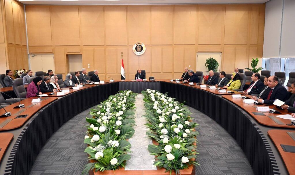 جهاز المشروعات الصناعية يتولى تقديم الخدمات الهندسية…