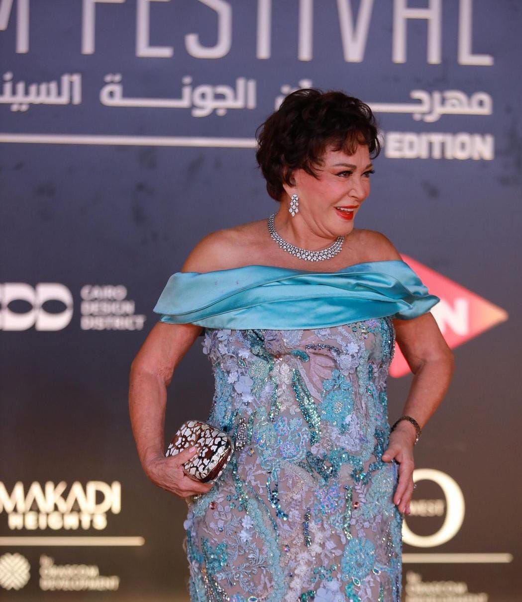 تألق النجوم على الريد كاربت.. أبرز إطلالات مهرجان الجونة السينمائي (صور)