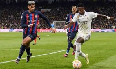 الريال وبرشلونة في مواجهة تاريخية غداً