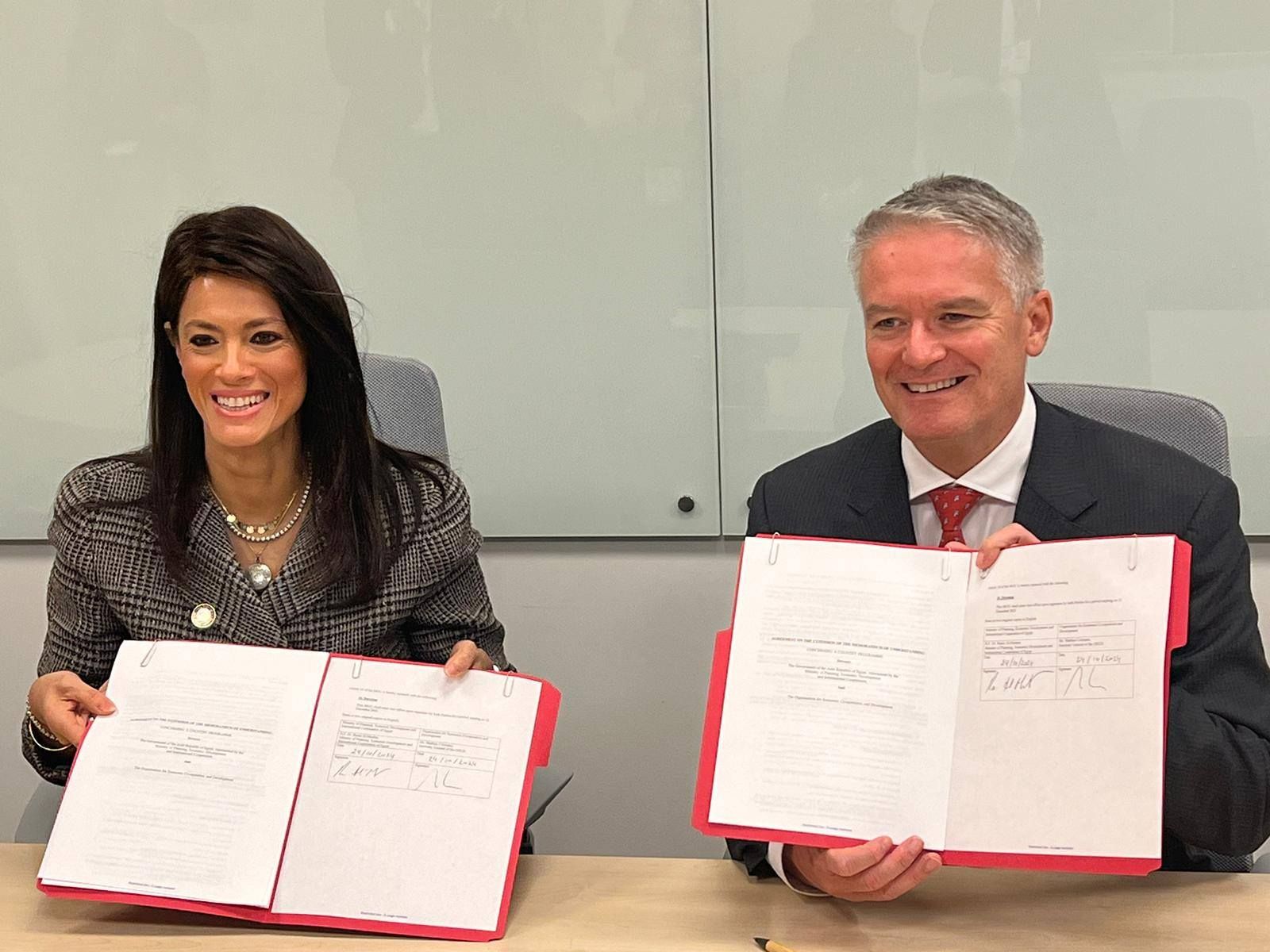 مصر توقع مذكرة تفاهم لتجديد البرنامج القُطري مع OECD حتى…